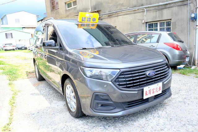 FORD福特 TOURNEO CONNECT  第7張相片