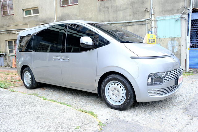 HYUNDAI現代 STARIA  第7張相片