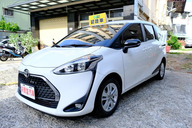 TOYOTA豐田 SIENTA  第1張相片