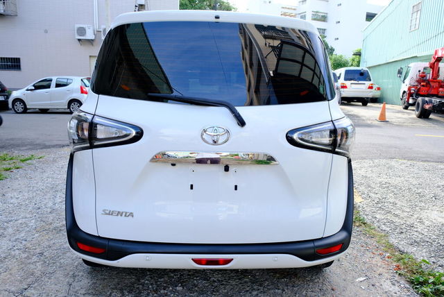 TOYOTA豐田 SIENTA  第4張相片