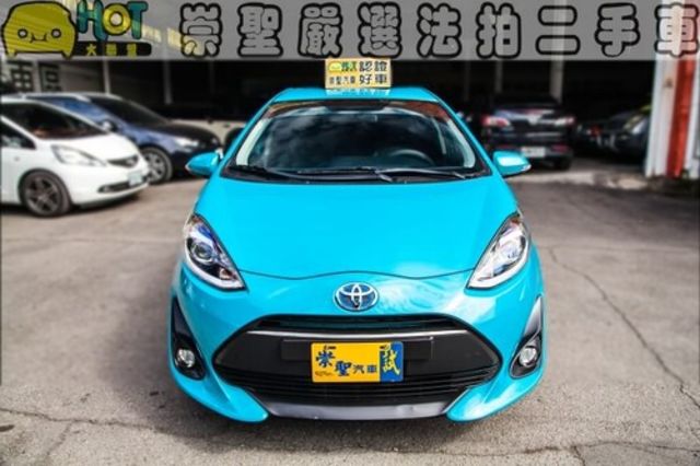 TOYOTA豐田 PRIUS C  第2張相片