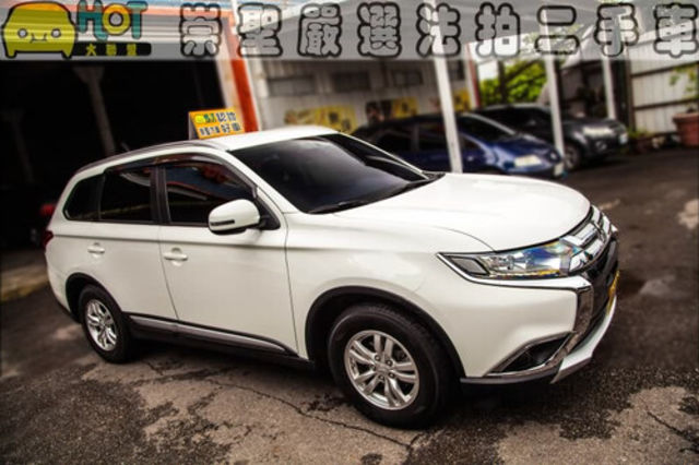 MITSUBISHI三菱 OUTLANDER  第3張相片