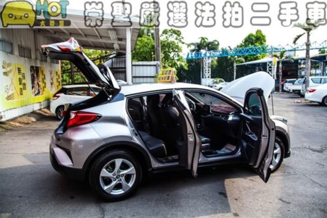 TOYOTA豐田 C-HR  第5張相片