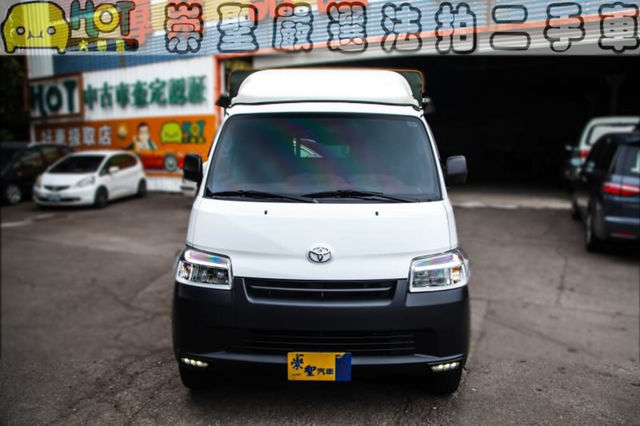 TOYOTA豐田 TOWN ACE  第2張相片