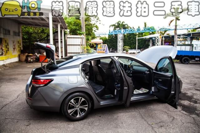 NISSAN日產 SENTRA  第5張相片