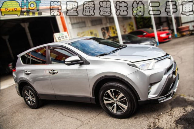 TOYOTA豐田 RAV4  第3張相片
