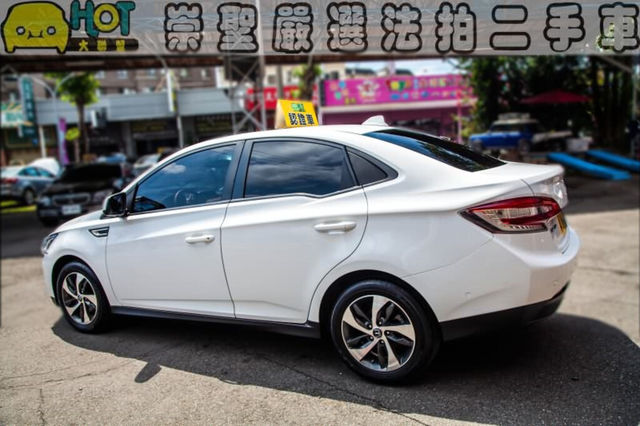 LUXGEN納智捷 S3  第4張相片