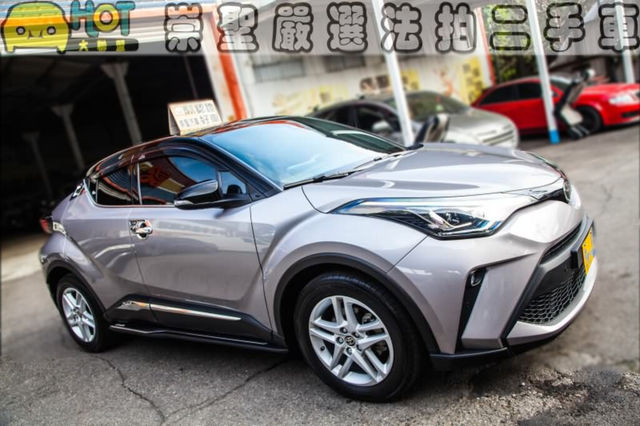 TOYOTA豐田 C-HR  第3張相片