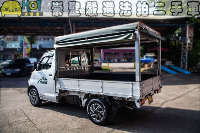 TOYOTA豐田 TOWN ACE  第4張相片