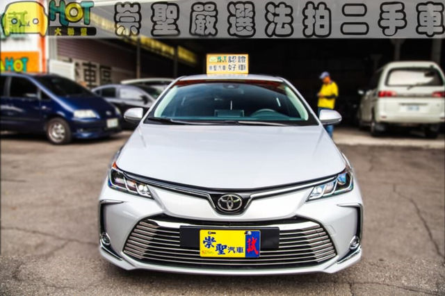 TOYOTA豐田 ALTIS  第2張相片