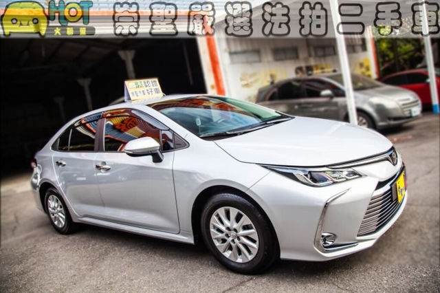 TOYOTA豐田 ALTIS  第3張相片