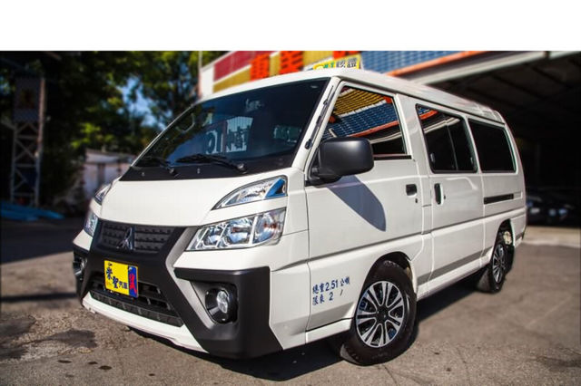MITSUBISHI三菱 DELICA  第1張相片
