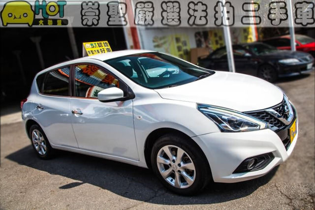 NISSAN日產 TIIDA  第3張相片