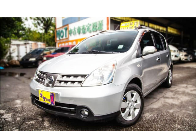 NISSAN日產 LIVINA  第1張相片
