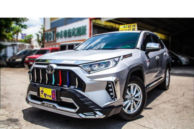 TOYOTA豐田 RAV4  第1張相片