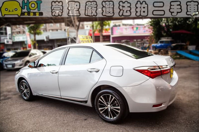 TOYOTA豐田 ALTIS  第4張相片