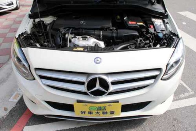 M-BENZ賓士 B180  第6張相片