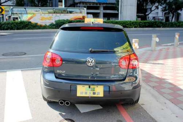 VOLKSWAGEN福斯 GOLF  第4張相片