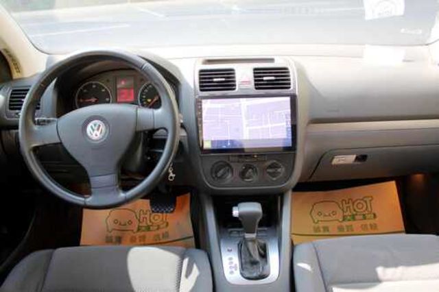 VOLKSWAGEN福斯 GOLF  第5張相片