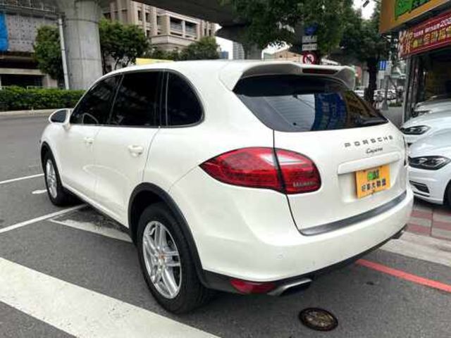 PORSCHE保時捷 CAYENNE  第2張相片