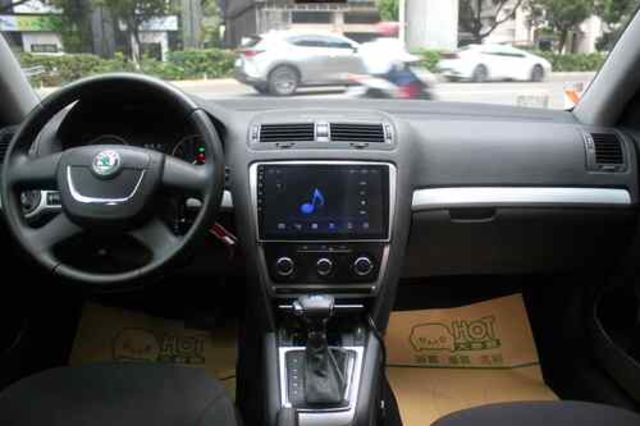 SKODA司科達 OCTAVIA COMBI  第5張相片