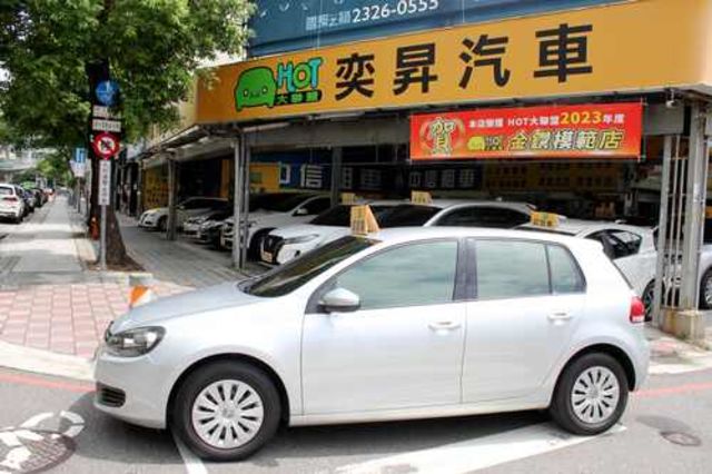 VOLKSWAGEN福斯 GOLF  第7張相片