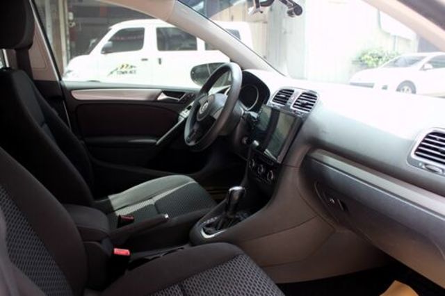 VOLKSWAGEN福斯 GOLF  第13張相片