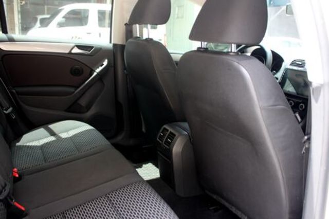 VOLKSWAGEN福斯 GOLF  第14張相片