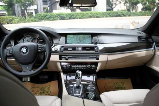 BMW寶馬 528I  第5張相片