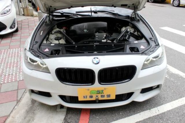 BMW寶馬 528I  第6張相片