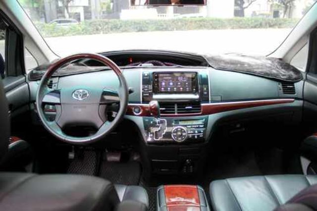 TOYOTA豐田 PREVIA  第5張相片