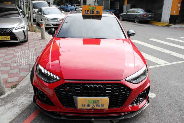AUDI奧迪 RS4 AVANT  第3張相片
