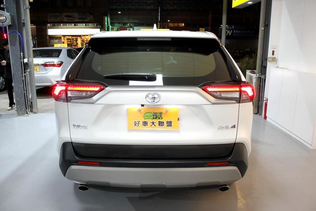 TOYOTA豐田 RAV4  第7張相片