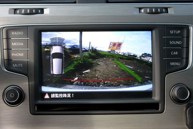 VOLKSWAGEN福斯 GOLF  第21張相片