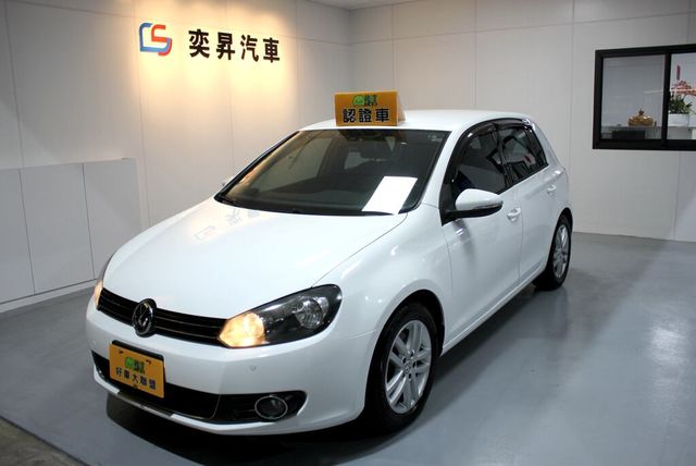 VOLKSWAGEN福斯 GOLF  第1張相片
