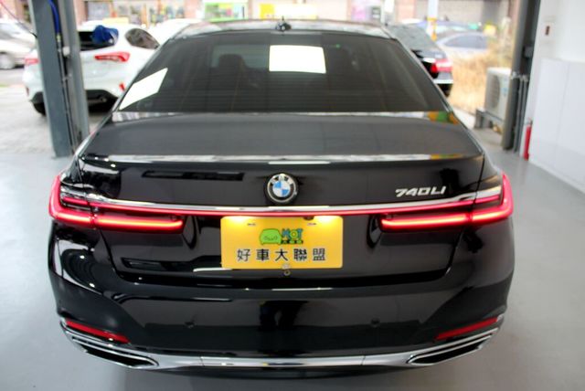 BMW寶馬 740LI  第4張相片