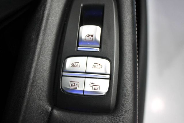 BMW寶馬 740LI  第11張相片