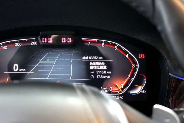 BMW寶馬 740LI  第19張相片
