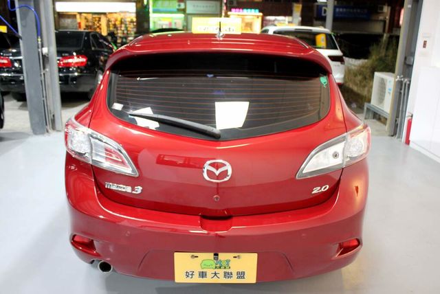 MAZDA馬自達 MAZDA 3  第3張相片
