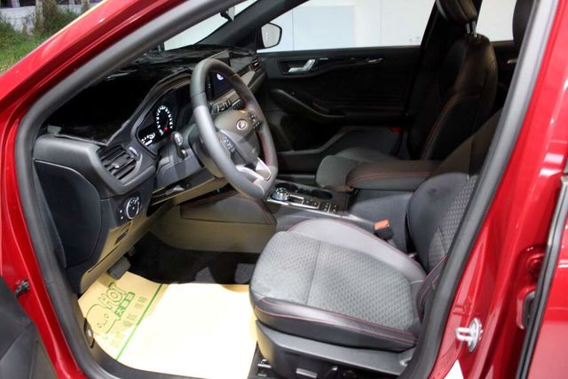 FORD福特 FOCUS  第7張相片
