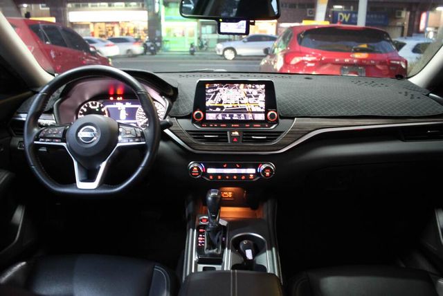 NISSAN日產 ALTIMA  第5張相片
