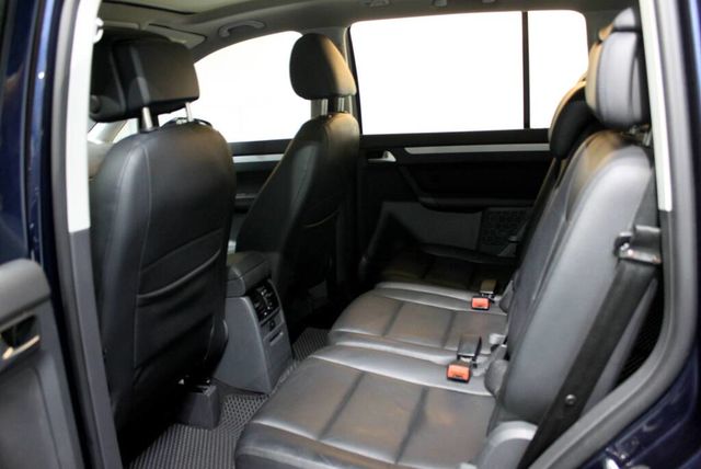 VOLKSWAGEN福斯 TOURAN  第8張相片
