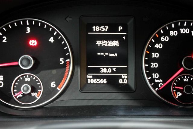 VOLKSWAGEN福斯 TOURAN  第9張相片