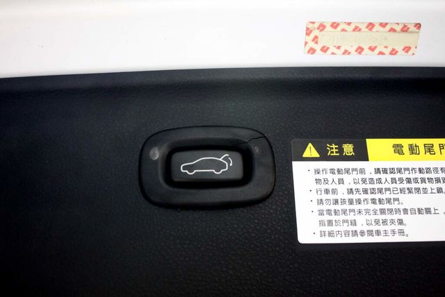 LUXGEN納智捷 U6 TURBO  第12張相片