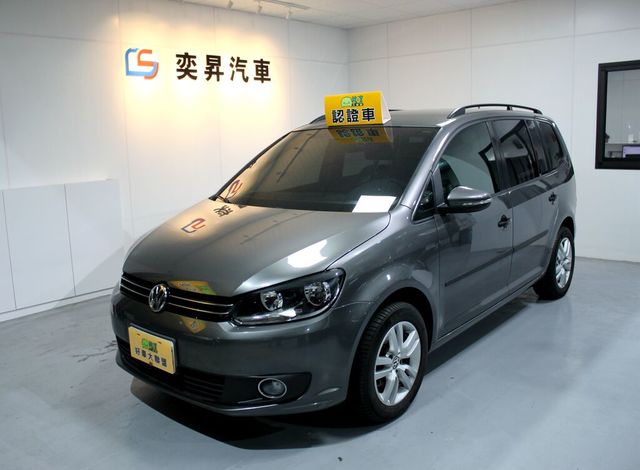 VOLKSWAGEN福斯 TOURAN  第1張相片