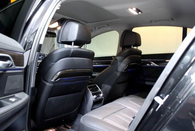 BMW寶馬 730D  第8張相片