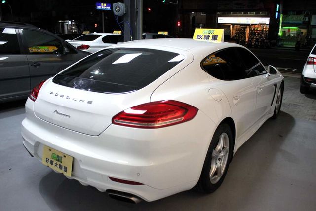 PORSCHE保時捷 PANAMERA  第2張相片