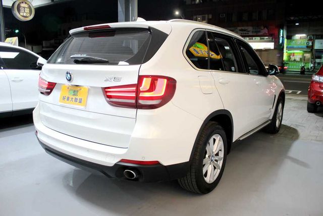 BMW寶馬 X5 XDRIVE25D  第2張相片