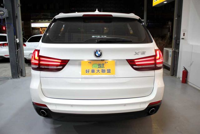 BMW寶馬 X5 XDRIVE25D  第4張相片