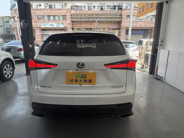 LEXUS凌志 NX300  第4張相片
